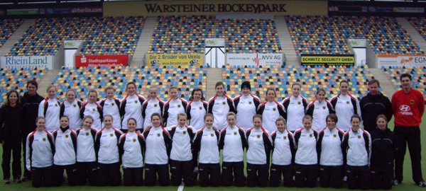 Der weibliche C-Kader 2008 beim Zentrallehrgang in Mönchengladbach.