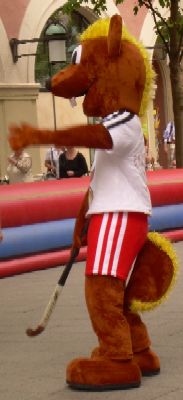 Grsse vom Handball-Maskottchen  VVI