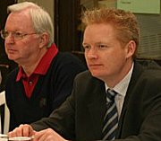 Durch den Rcktritt von Claude Seidler scheiden alle bisherigen KSR-Mitglieder aus ihrem Amt aus; lediglich Nachwuchsschiedsrichterreferent Michael von Ameln hat ein Mandat bis 2007.