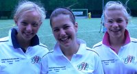 Ronja Reiter, Nele Grbe, Bentje Shnichsen hatten Spa beim Schiedsrichterinenlehrgang in Strauberg.