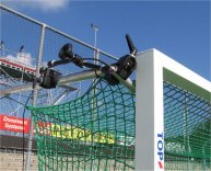 Die Hintertorkamera soll klare Entscheidungen des Video-Umpires ermglichen. Photo: Peter von Reth.