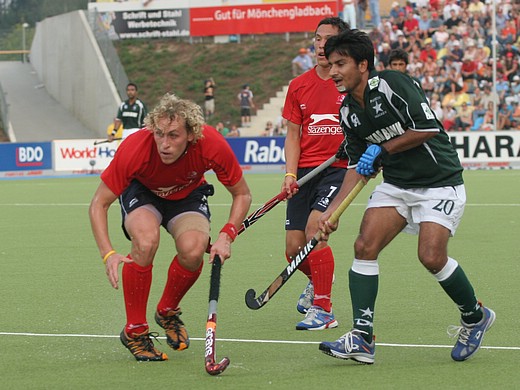 © Herbert Bohlscheid (www.sportfoto.tv) / Wolfgang Quednau (www.hockeyimage.net)