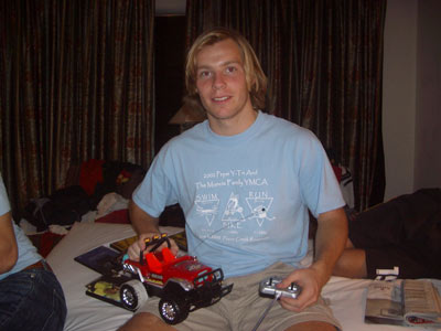 Hallo, mein Name ist Christian Menke. Ich mag ferngesteuerte Autos